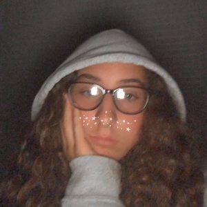 Meet your Posher, Mya